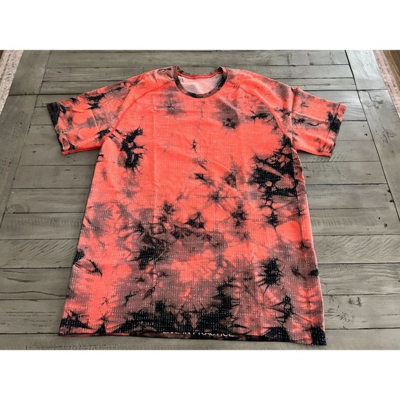 Lululemon Men's Metal Vent Tech Short Sleeve Tie Dye Large - Picture 1 of 3